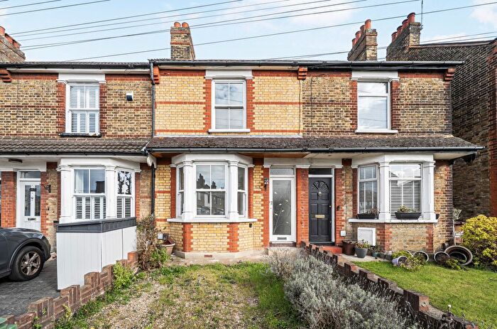 2 Bedroom Terraced House For Sale In Woodside Road, Sidcup, DA15