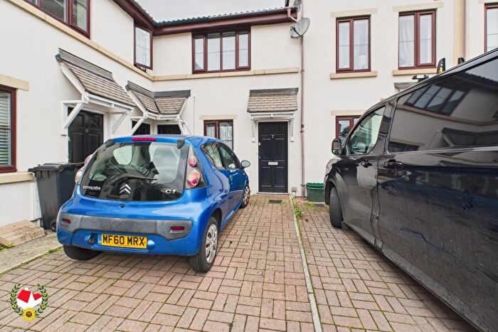 1 Bedroom Flat To Rent In Kings Court, Hanham Road, Kingswood, Bristol, BS15
