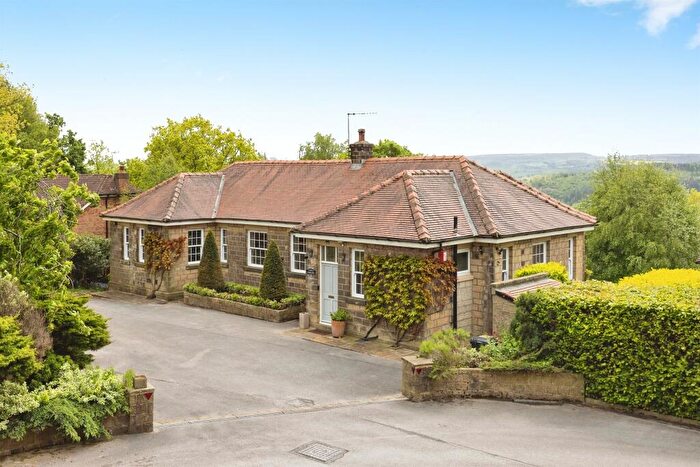 3 Bedroom Detached House For Sale In Lady Park Avenue, Bingley, BD16