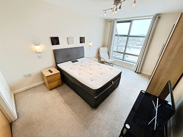 2 Bedroom Flat To Rent In Brunswick Court, Newcastle, Staffordshire, ST5