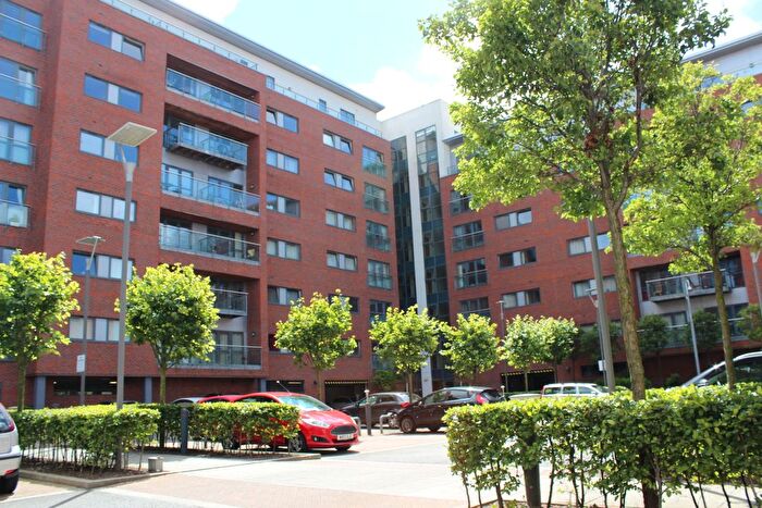 2 Bedroom Flat To Rent In Leeds Street, Liverpool, L3