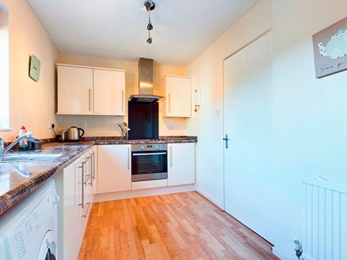 1 Bedroom Flat To Rent In Abernethy Quay, Marina, Swansea, SA1