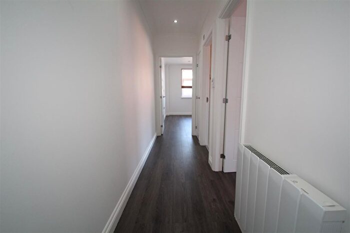 1 Bedroom Flat To Rent In Sherbourne House, Harrow, HA2