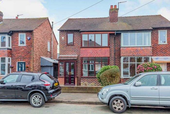 3 Bedroom Semi-Detached House To Rent In Claremont Road, Stockport, Greater Manchester, SK2