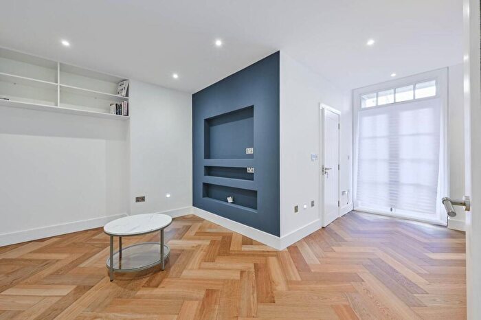 1 Bedroom Flat To Rent In Abbey Road, St John's Wood, London, NW8