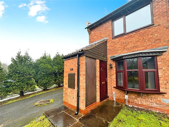 2 Bedroom House To Rent In Avonbank Close, Redditch, Worcestershire, B97