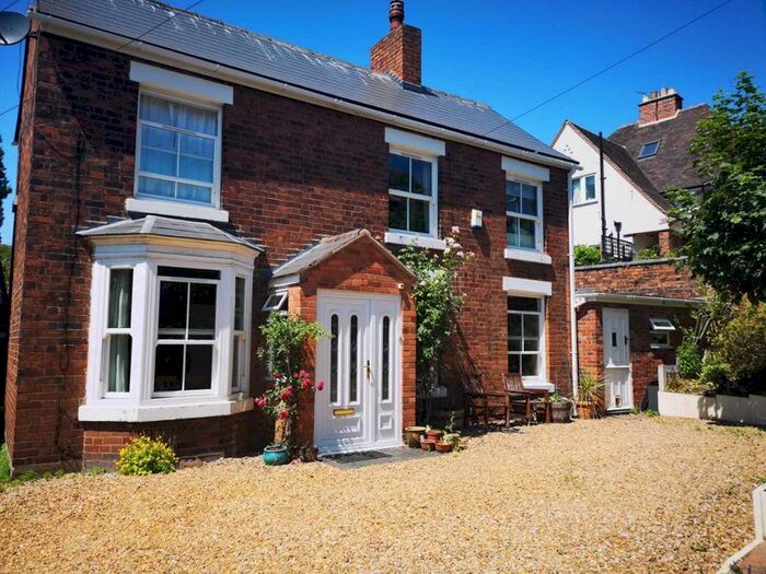 3 Bedroom Detached House To Rent In Constitution Hill, Wellington, Telford, TF1