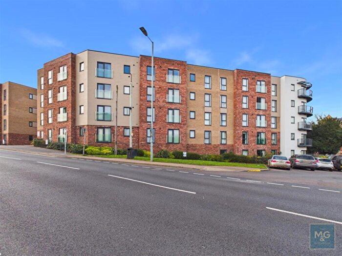 2 Bedroom Apartment For Sale In Station Hill, Bury St. Edmunds, IP32