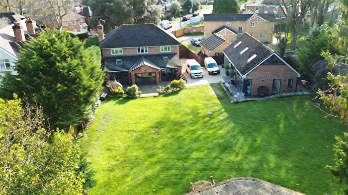 5 Bedroom Detached House For Sale In Chetwynd Road, Southampton, Hampshire, SO16