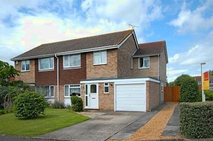 4 Bedroom Semi-Detached House To Rent In Abingdon, Oxfordshire, OX14