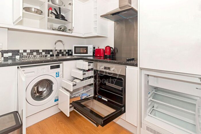 1 Bedroom Flat To Rent In Napier Road, Luton, LU1