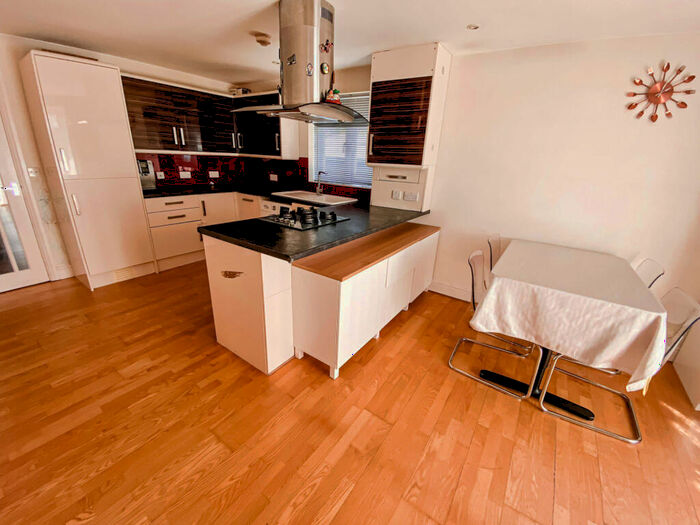 2 Bedroom Terraced House To Rent In Byron Way, Romford, Essex, RM3