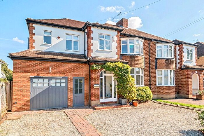 4 Bedroom Semi Detached House For Sale In Lynwood Road, Thames Ditton, KT7