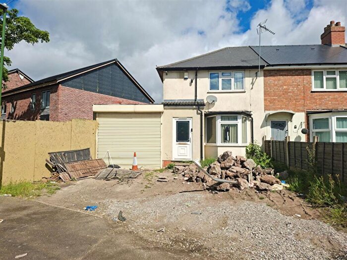 2 Bedroom End Of Terrace House For Sale In Berkeley Road, Yardley, Birmingham, B25