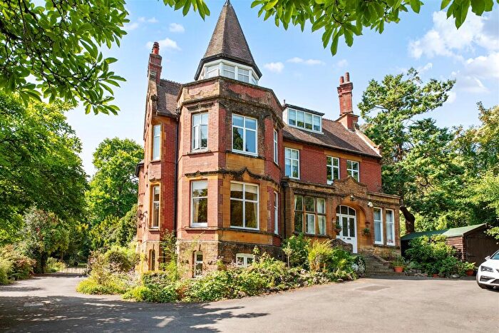 2 Bedroom Apartment For Sale In Flat, Hendford Hill, Yeovil, BA20
