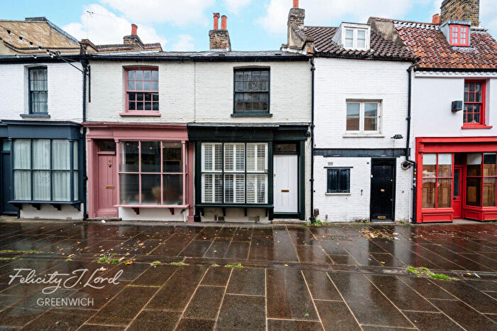 3 Bedroom Terraced House For Sale In Tanners Hill, London, SE8