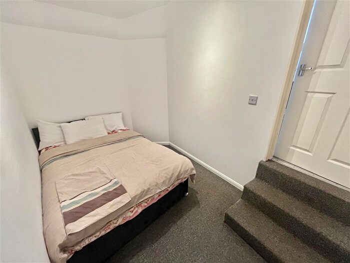 2 Bedroom Apartment To Rent In Bath Street, Nottingham, NG1