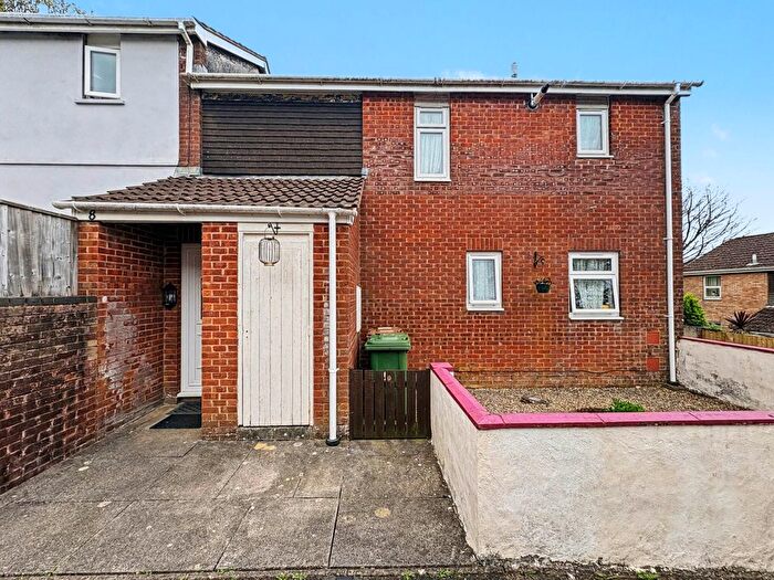 3 Bedroom Semi Detached House For Sale In Penrith Close, Plymouth, PL6