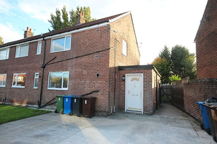 2 Bedroom Flat To Rent In Beacon Road, Bickershaw, WN2
