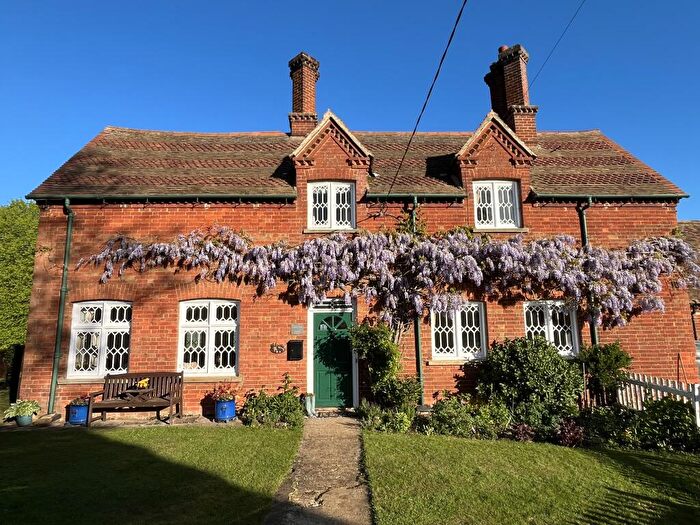 3 Bedroom Detached House To Rent In Home Farm Cottage, Woodbury Hall, Everton, Central Bedfordshire, SG19
