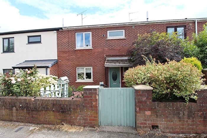 3 Bedroom Terraced House For Sale In Greystones Road, Whiston, Rotherham, S60
