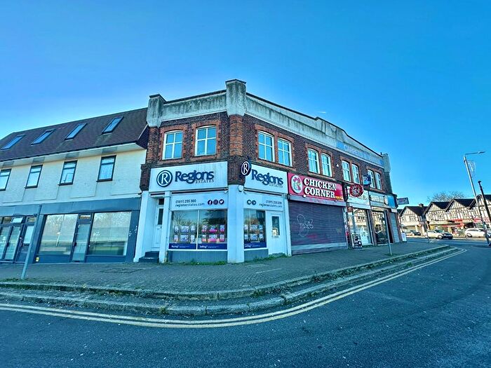 3 Bedroom Flat For Sale In Western Parade, Hillingdon, Middlesex, UB10