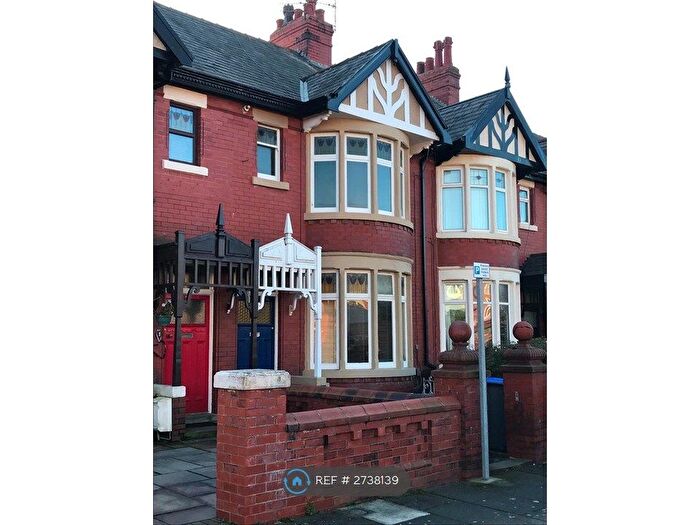 2 Bedroom Flat To Rent In Mersey Road, Blackpool, FY4