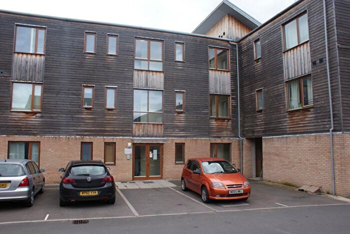 2 Bedroom Apartment To Rent In Cowleaze, Chippenham, SN15