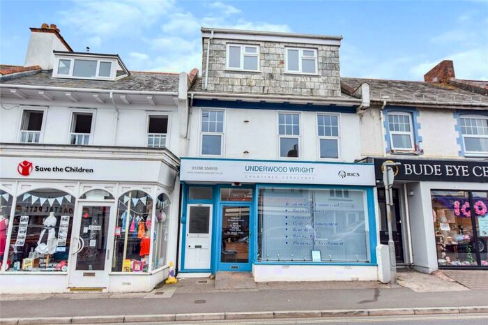 3 Bedroom Flat To Rent In Bude, Cornwall, EX23