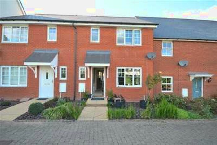3 Bedroom House To Rent In Herluin Drive, Gillingham, ME7