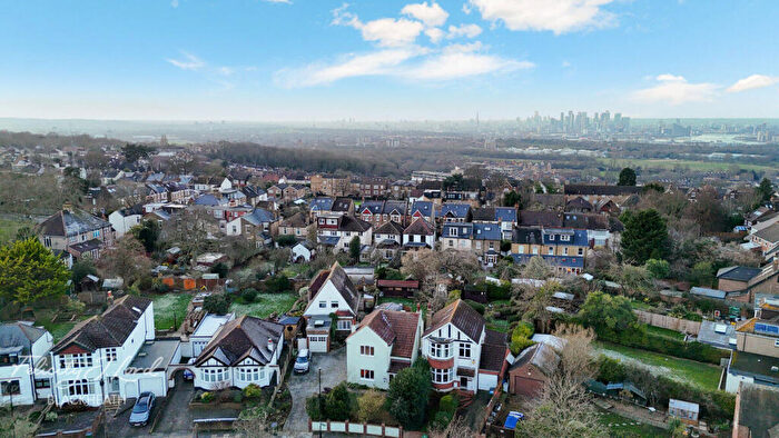 3 Bedroom Detached House For Sale In Eaglesfield Road, London, SE18