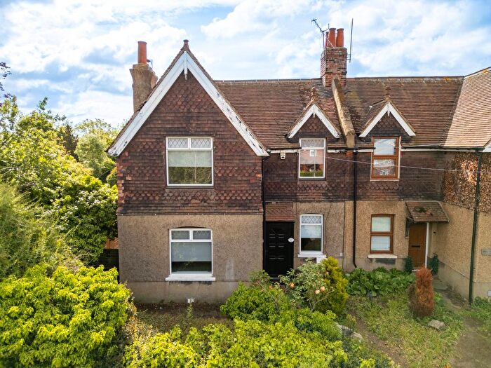3 Bedroom Semi-detached House To Rent In New House Lane, Northfleet, Gravesend, Kent, DA11