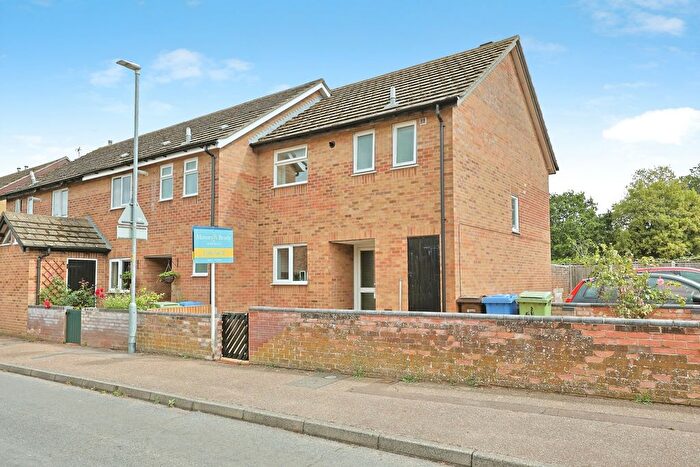 3 Bedroom End Of Terrace House For Sale In Swafield Street, Norwich, Norfolk, NR5