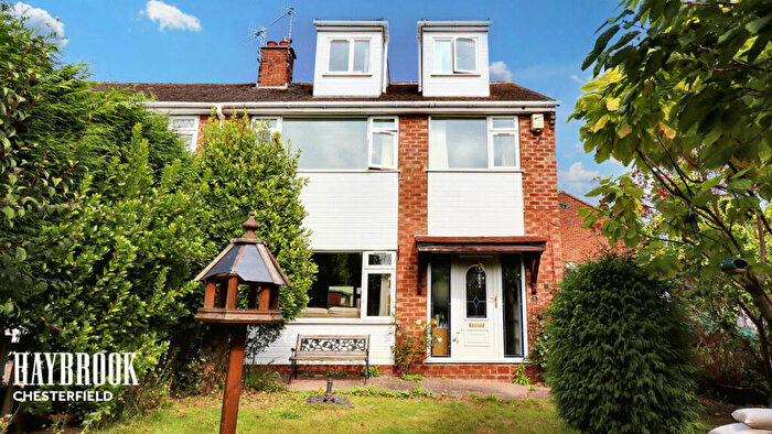 4 Bedroom Semi-Detached House For Sale In Bateman Close, Chesterfield, S43