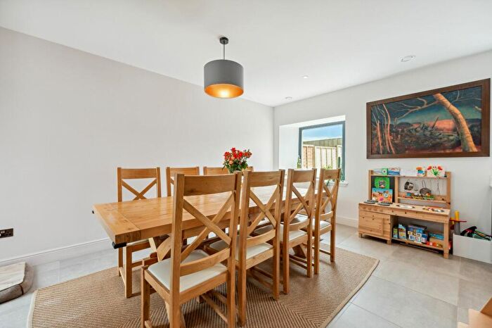 3 Bedroom Barn Conversion For Sale In The Byre Deanston Farm Steading Doune Stirlingshire, FK16