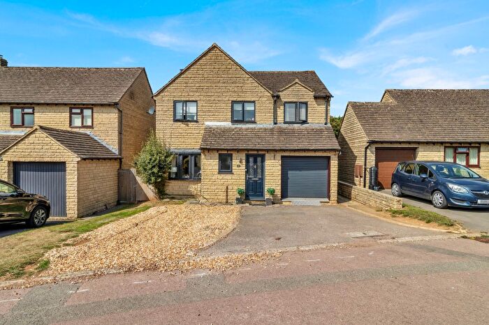 4 Bedroom Detached House For Sale In Greys Close, Bussage, Stroud, Gloucestershire, GL6