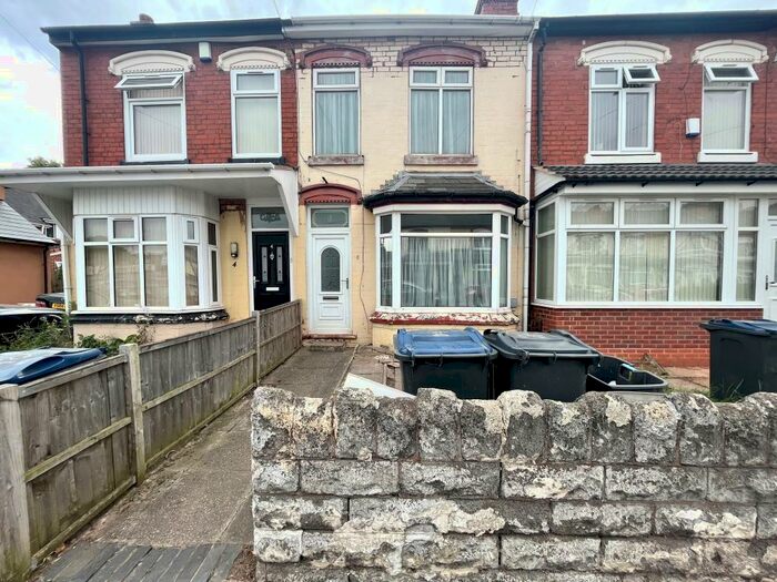 3 Bedroom Terraced House To Rent In Southern Road, Birmingham, B8
