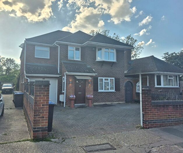 4 Bedroom Detached House For Sale In Wembley, HA0