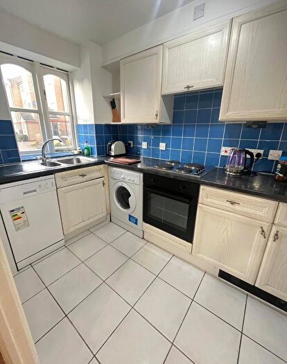 1 Bedroom Apartment To Rent In Wheat Sheaf Close, Isle Of Dogs, Westferry, Mudchute, Crossharbour, Canary Wharf, E14