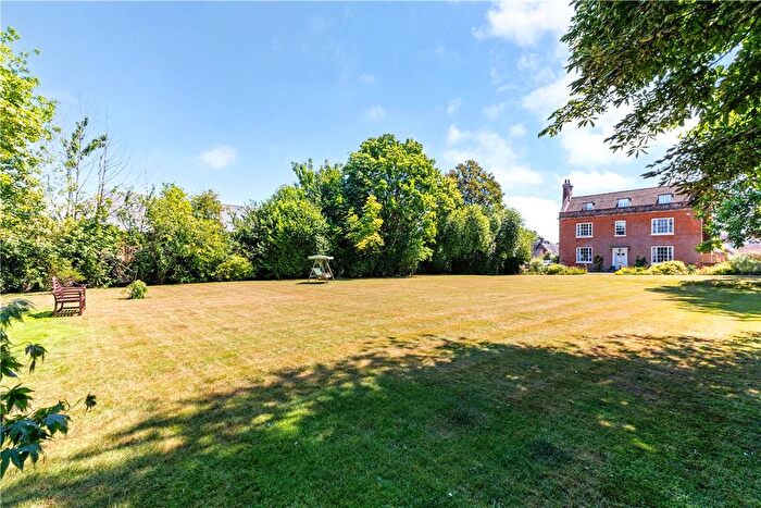 8 Bedroom Detached House For Sale In Hodson Road, Chiseldon, Swindon, Wiltshire, SN4