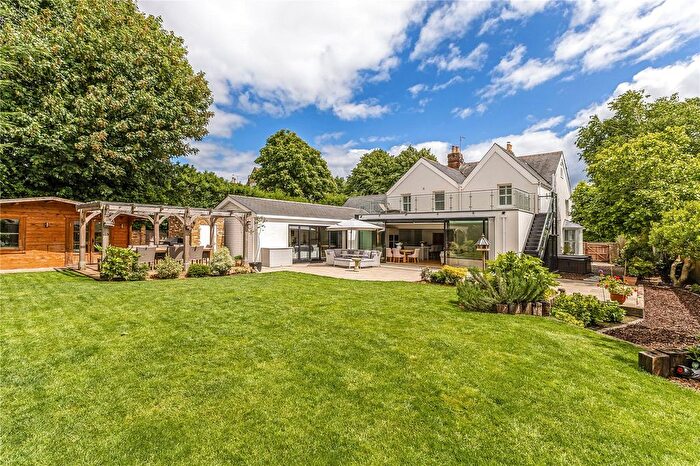 6 Bedroom Detached House For Sale In Worster Road, Cookham, Berkshire, SL6