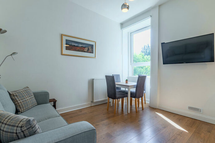 1 Bedroom Flat To Rent In Brunswick Road Edinburgh United Kingdom, EH7