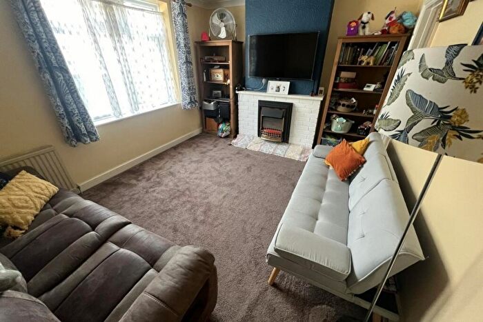 2 Bedroom Semi-Detached House For Sale In Boston Road, Wymering, Portsmouth, Hampshire, PO6