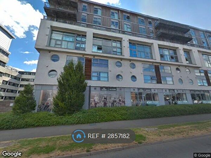 1 Bedroom Flat To Rent In Beckhampton Street, Swindon, SN1