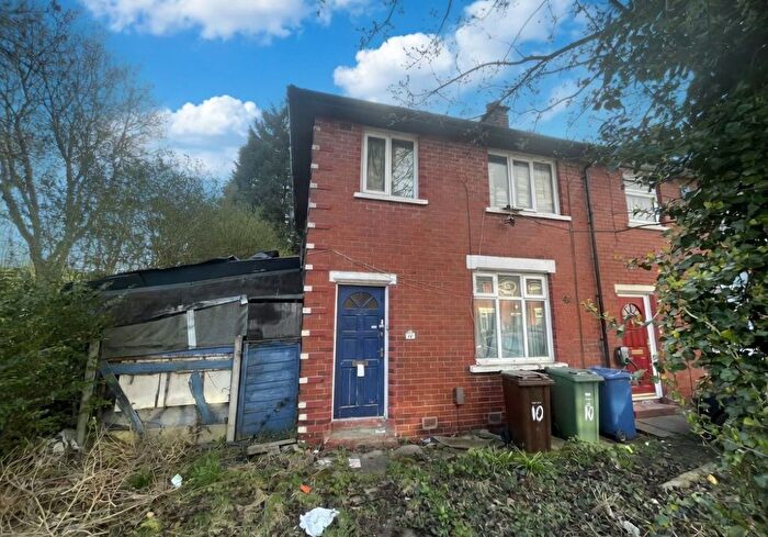 3 Bedroom End Terrace House For Sale In Dudley Avenue, Whitefield, Manchester, Lancashire, M45