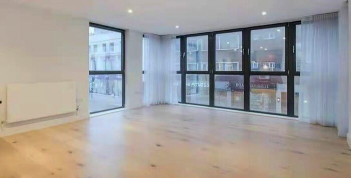 2 Bedroom Flat To Rent In Ellesmere Court, London, SW10