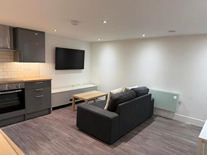 2 Bedroom House To Rent In Marlborough Road, Sheffield, S10