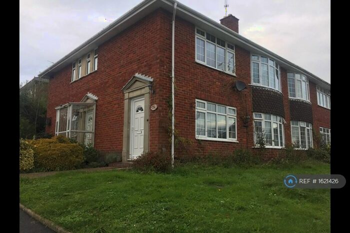 2 Bedroom Maisonette To Rent In Kings Field, Bursledon, Southampton, SO31