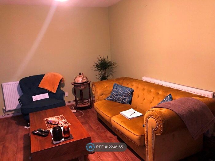 1 Bedroom Flat To Rent In Tiverton Road, London, N15