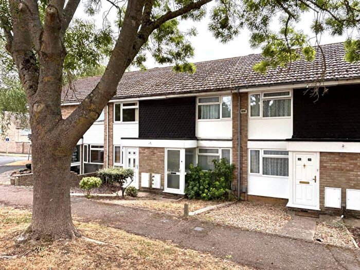 2 Bedroom Terraced House For Sale In St Michaels Road, Hitchin, SG4